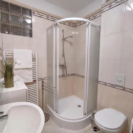Riell Apartman * Hévíz