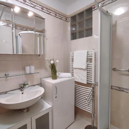 Riell Apartman
